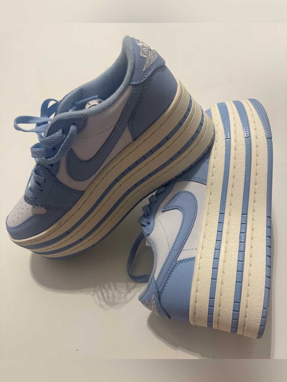 Nike Air Jordan 1 Women's Triple Stack sneakers - Picture 12 of 16